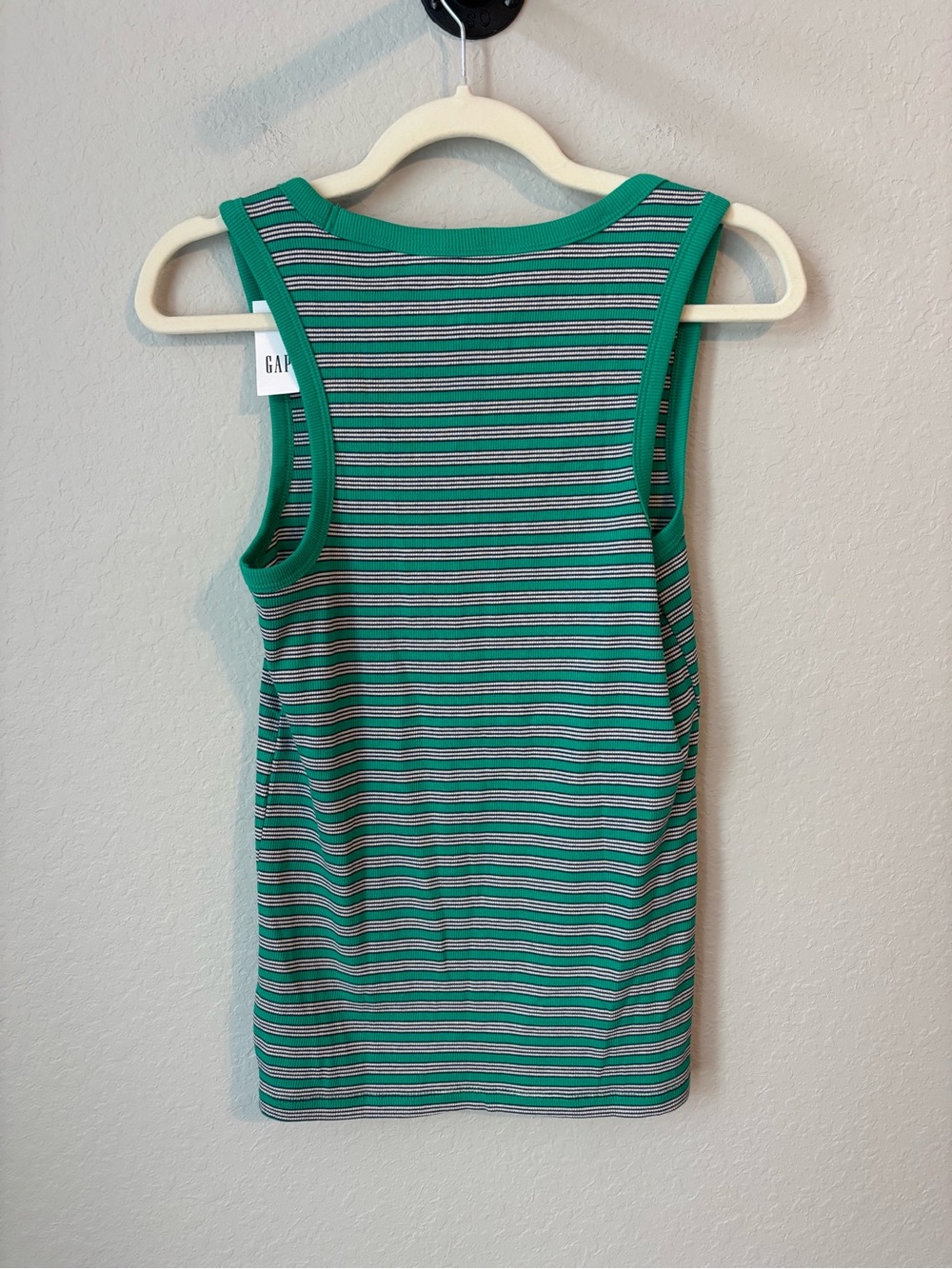 NWT Gap Rib Scoop Tank Top Green Stripe Size Medium Tall - Picture 7 of 10